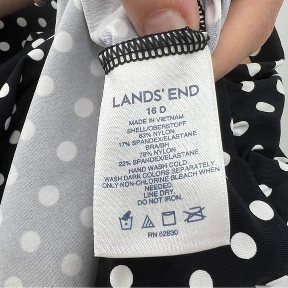 Lands' End Black White Polka Dot Tankini Swim Top Built in Bra Size 16 D Cup - Picture 3 of 6